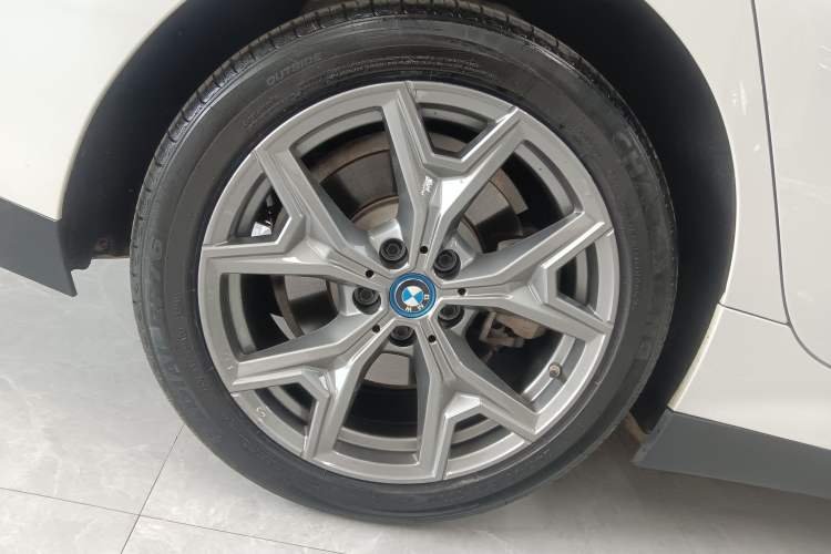Used BMW i3 2024 eDrive 35 L
