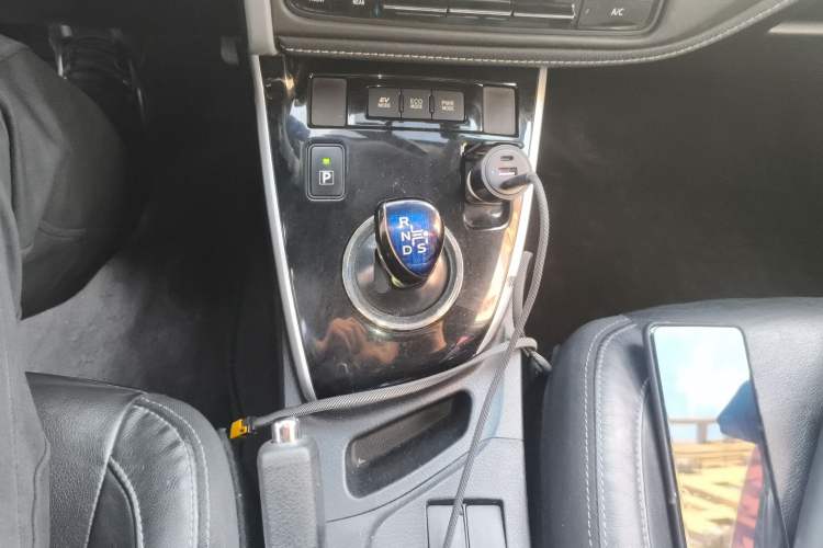 Used Toyota Corolla 2017 Revised Dual-Engine 1.8L E-CVT Elite Edition