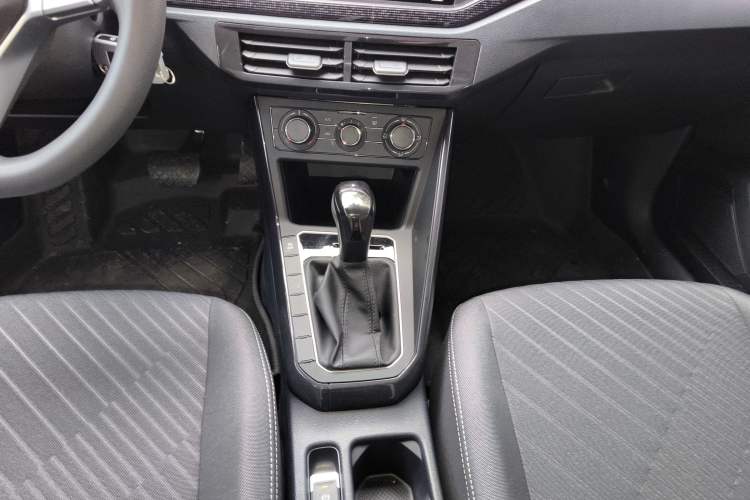 Used Volkswagen Lavida 2025 New Sharp 1.5L Outstanding New Edition
