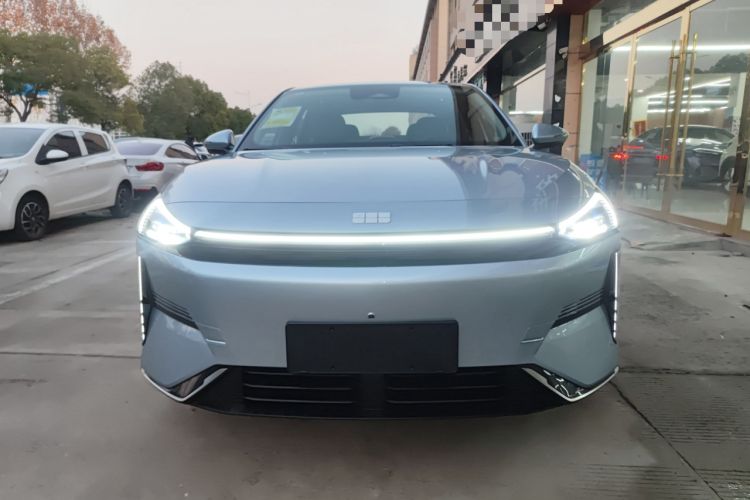 Used Geely Galaxy L6 2025 EM-i 140km Starship Edition
