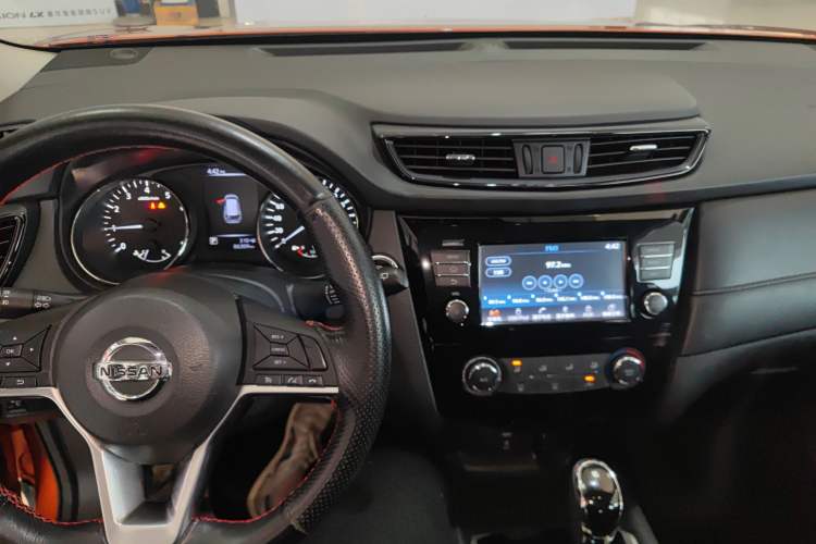 Used Nissan X-Trail 2017 2.0L CVT Comfort Edition 2WD