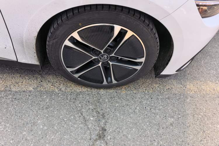 Used BYD Han 2023 EV Champion Edition 605KM Front-Drive Premium Model
