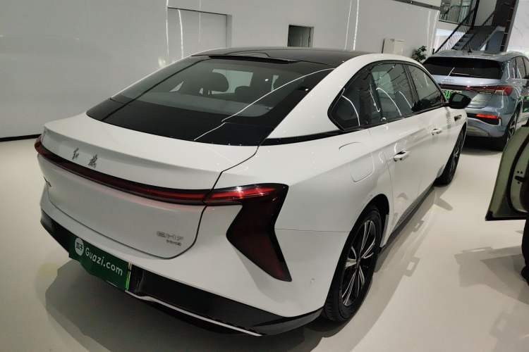 Used Hongqi EH7 2024 690 Pro
