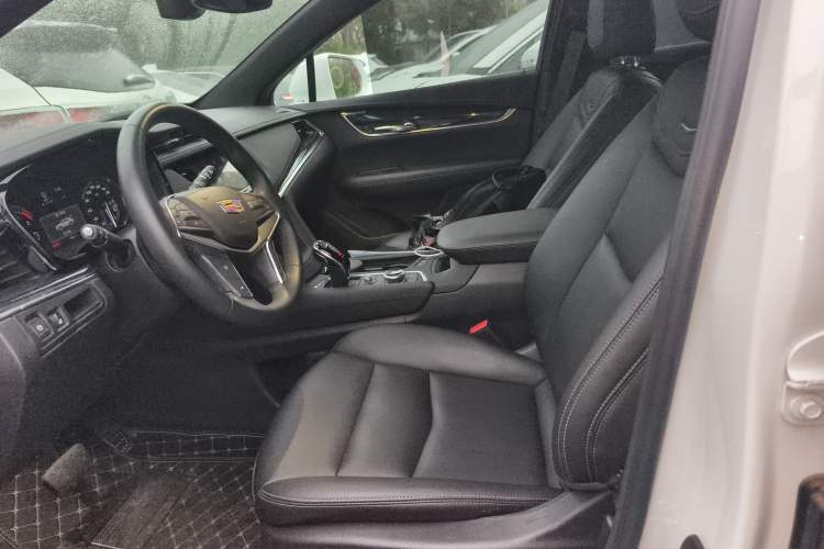 Used Cadillac XT5 2023 2.0T Two-Wheel-Drive Fashion Edition Left Front Seat