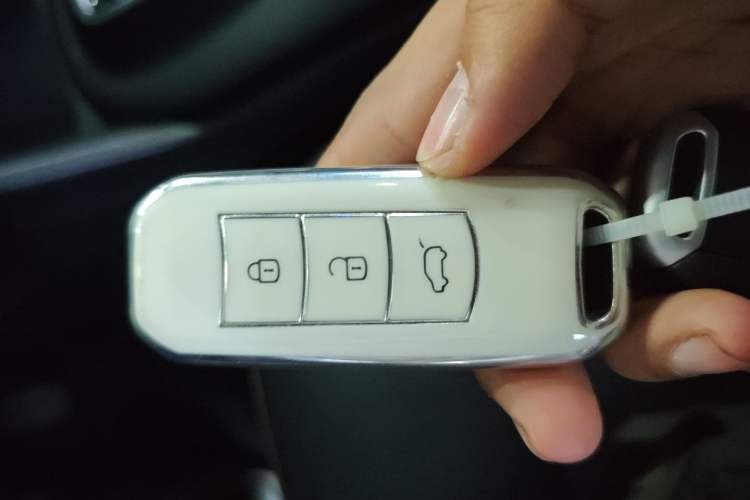 Used AION Trumpchi GE3 2018 530 Internet Premium Edition Vehicle Key