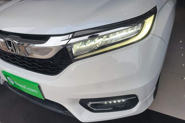 Used Honda Avancier 2017 240TURBO Two-Wheel Drive Premium Edition