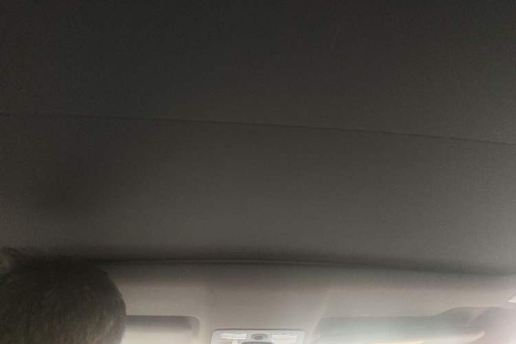 Used Land X7 2015 2.0T Panoramic Flagship Edition Headliner