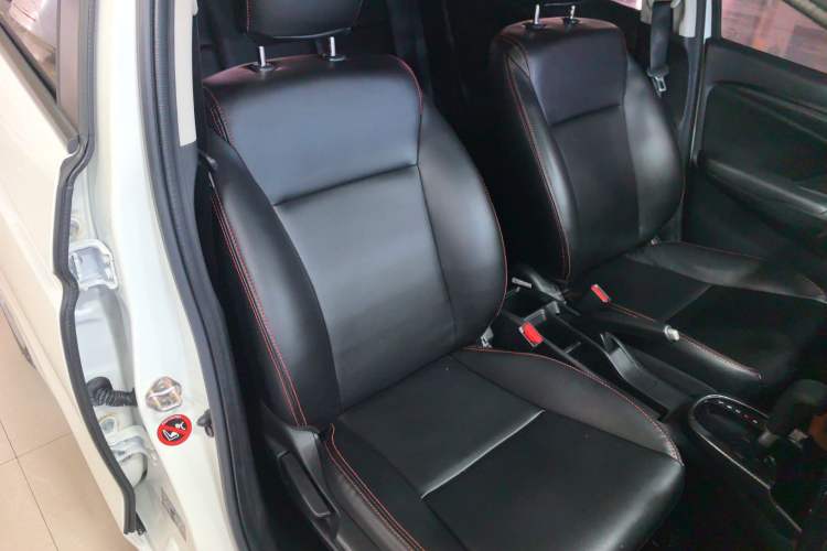 Used Honda Fit 2018 1.5L CVT Comfort Version Right Front Seat