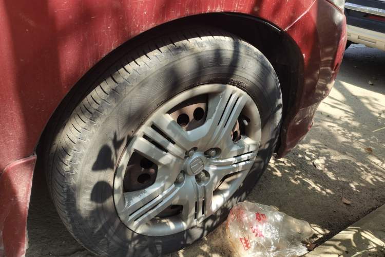 Used Honda City Classic 2012 1.5L manual Comfort version
