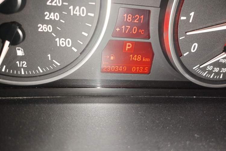 Used BMW X5 2011 xDrive35i Leading Model