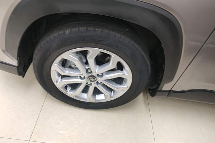 Used Toyota FRONTLANDER 2024 2.0L CVT Elite Edition
