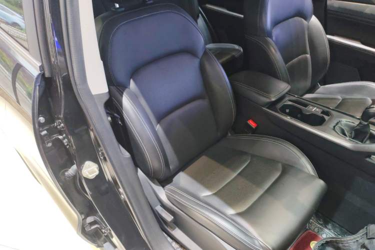 Used Geely Auto Vision X6 2021 PRO 1.4T Manual Luxury Model