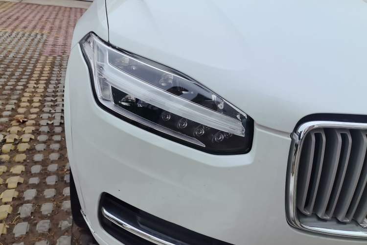 Used Volvo XC90 2018 T6 Zhiyi Edition 7-Seater
