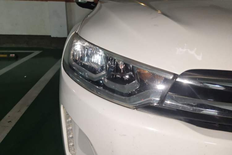 Used Citroen C3-XR 2015 1.6L Manual Pioneer Model Right Front Headlight