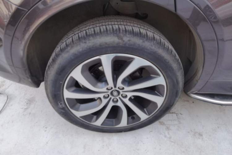 Used Land Rover Discovery Sport 2022 Revised Version 249 PS Metropolitan Edition
