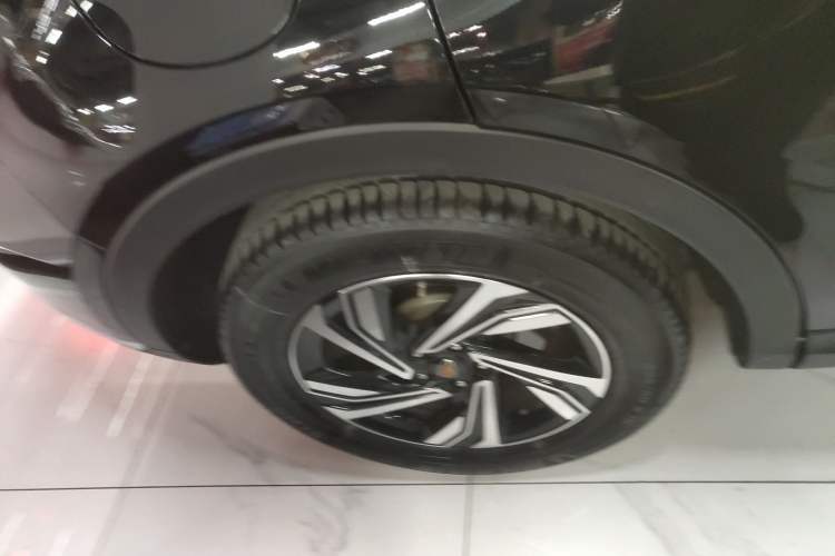 Used Hongqi HS5 2022 Revised Version 2.0T Smart Connect Flagship Edition