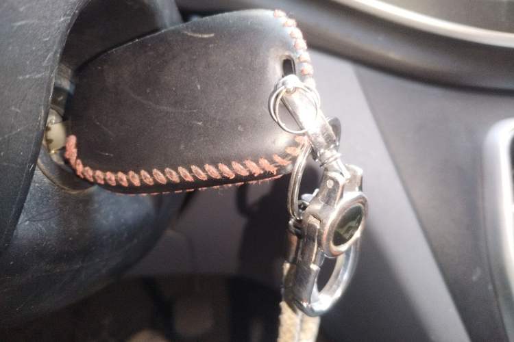 Used SAIC MAXUS Xintu V80 2021 2.0T PLUS Manual City Edition Short Wheelbase Ultra-Low Roof 5/6 Seats