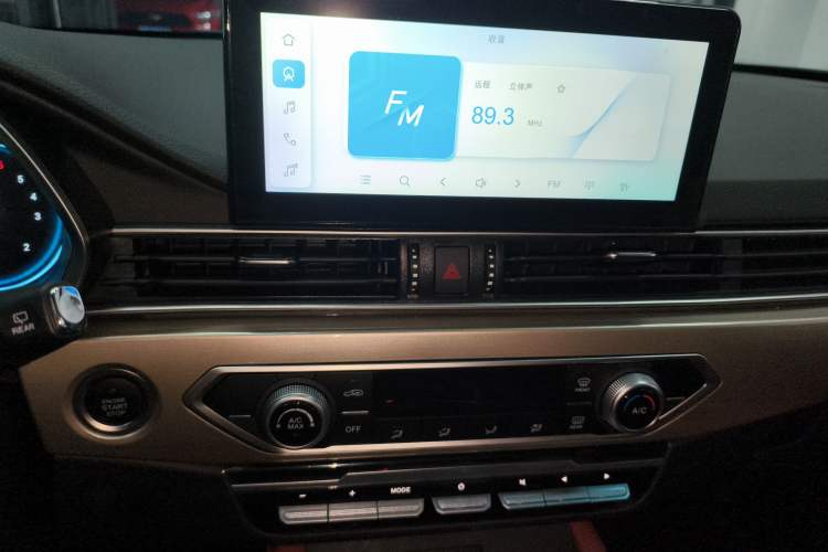 Used JETOUR X70 2025 1.5T DCT Zhenxiang Edition 5 Seats