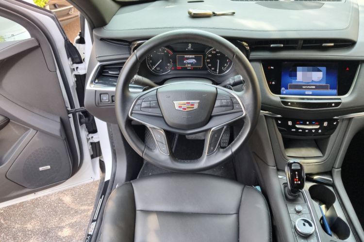 Used Cadillac XT5 2023 2.0T Two-Wheel-Drive Fashion Edition