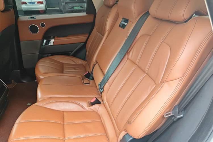 Used Land Rover Range Sport 2014 3.0 SC V6 HSE DYNAMIC Left Rear Seat