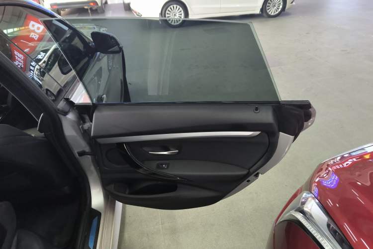 Used BMW 3 Series GT 2020 320i M Sport Package