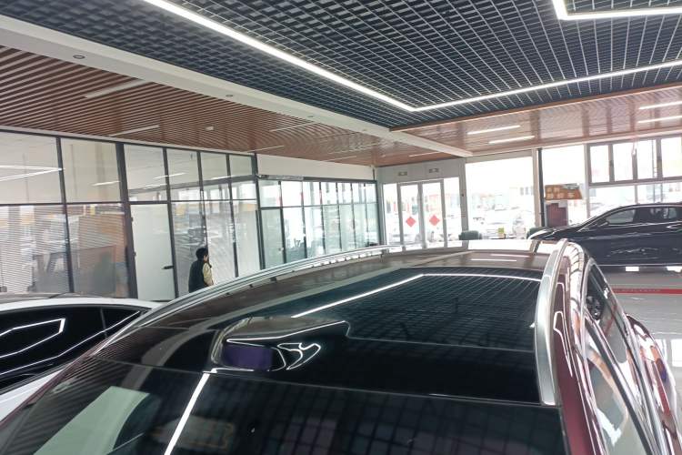 Used Hima AITO M8 2025 Extended-Range Ultra Version 53.4 kWh 5-Seater Edition
