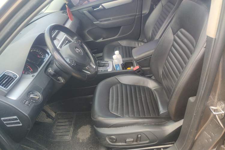 Used Volkswagen Magotan 2015 1.8TSI Advanced Model Left Front Seat