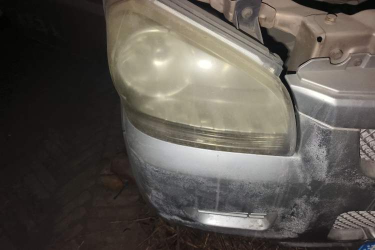 Used BAIC Weiwang 306 2011 1.3L base model 7 seats Right Front Headlight