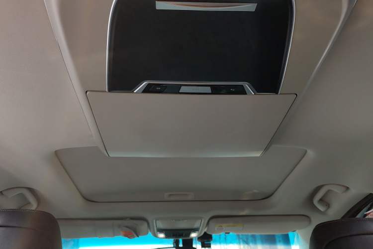 Used Honda Elysion 2016 2.4L Luxury Edition
