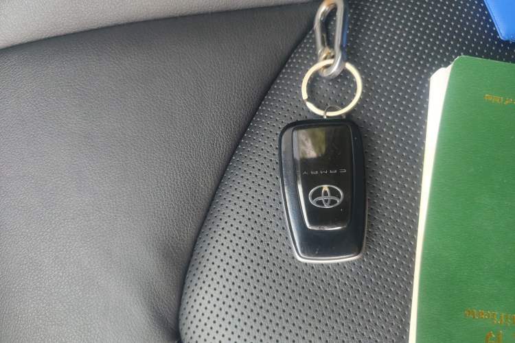 Used Toyota Camry 2018 2.5G Luxury Edition
