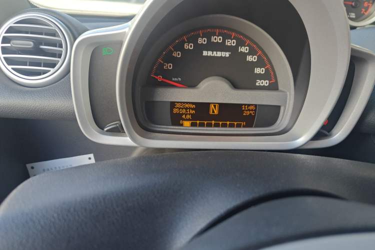 Used smart fortwo 2012 1.0T Bosu Xclusive Edition