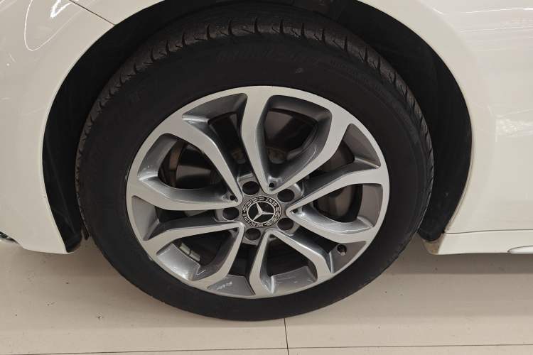 Used Mercedes-Benz C-Class 2018 C 180 L Fashion Edition Sport Version
