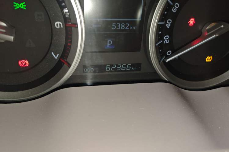 Used Toyota Land Cruiser 2021 5.7L VX-R Middle East