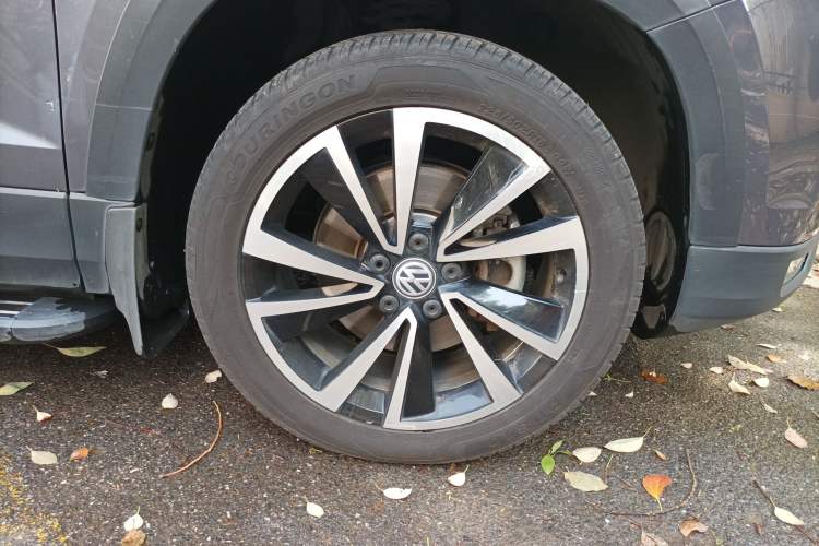 Used Volkswagen Tharu 2019 280TSI Two-Wheel Drive Luxury Version China VI Standard
