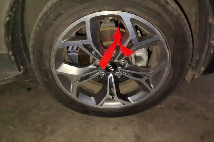 Used Kia KX5 2019 2.0L Automatic 2WD Comfort Edition Right Front Wheel Hub