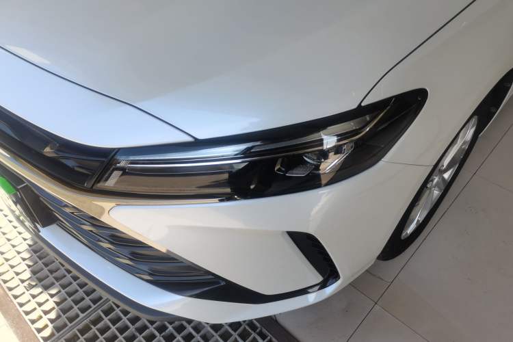 Used Chevrolet Monza 2024 1.5L Dual-Clutch Enjoyment Edition Left Front Headlight