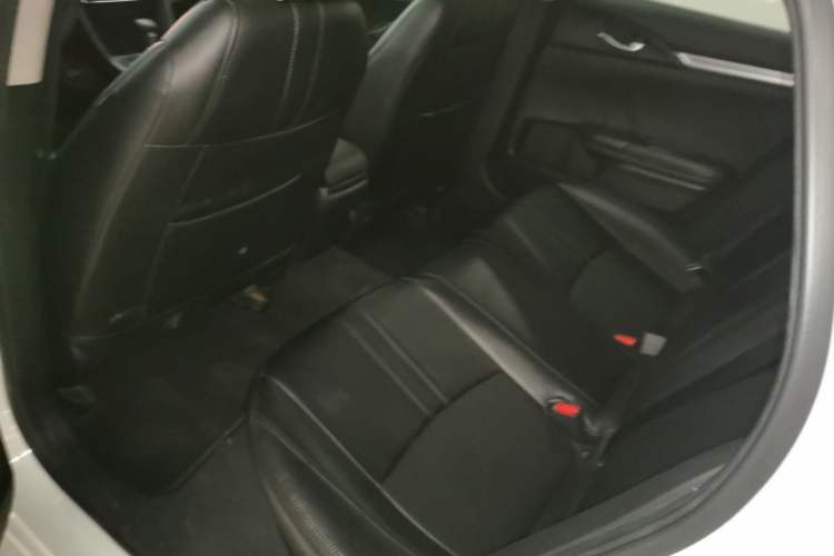 Used Honda Civic 2019 220TURBO CVT Dynamic Edition China VI Interior 4