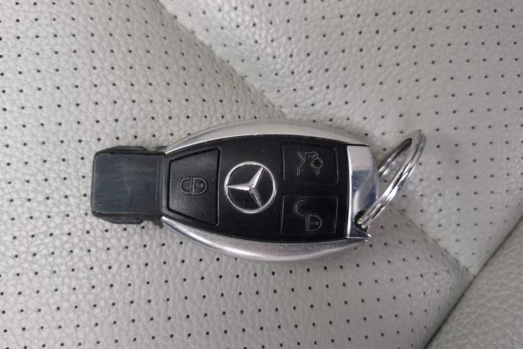 Used Mercedes-Benz C-Class 2013 C 180 CGI Classic Vehicle Key