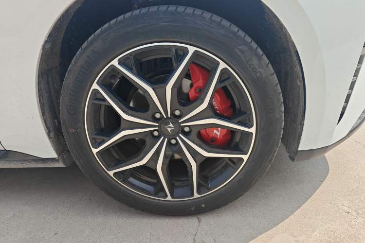 Used Dongfeng eπ eπ007 2025 Model Pure-Electric 650 Pro Cruise Edition
