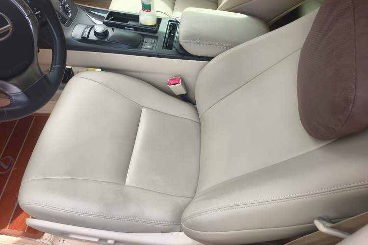 Used Lexus RX Classic 2013 270 Elite Edition
