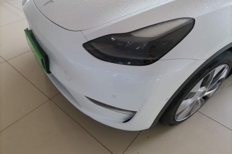 Used Tesla Model Y 2021 Standard Range Rear-Wheel Drive Version
