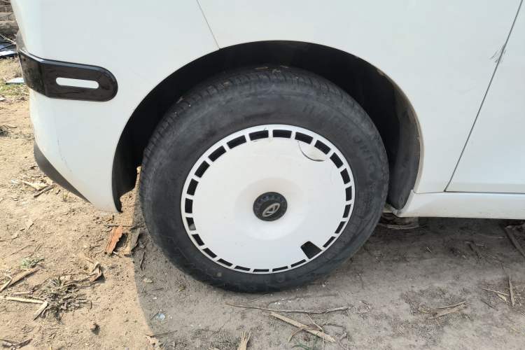 Used Chery QQ Ice Cream 2024 120km Milkshake
