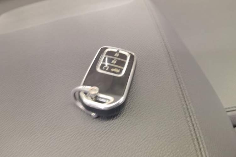 Used Honda UR-V 2017 240TURBO Two-Wheel Drive Classic Edition China V
