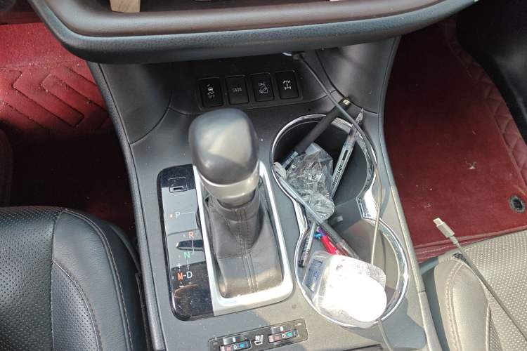 Used Toyota Highlander 2017 2.0T Four-Wheel Drive Ultimate Edition 7 Seats