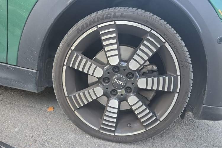 Used MINI 2022 Updated 2.0T COOPER S Artist