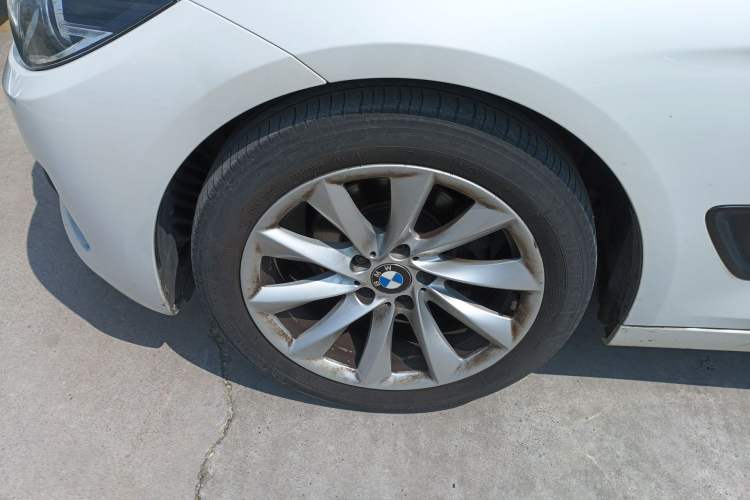 Used BMW 3 Series GT 2018 320i Sport Edition