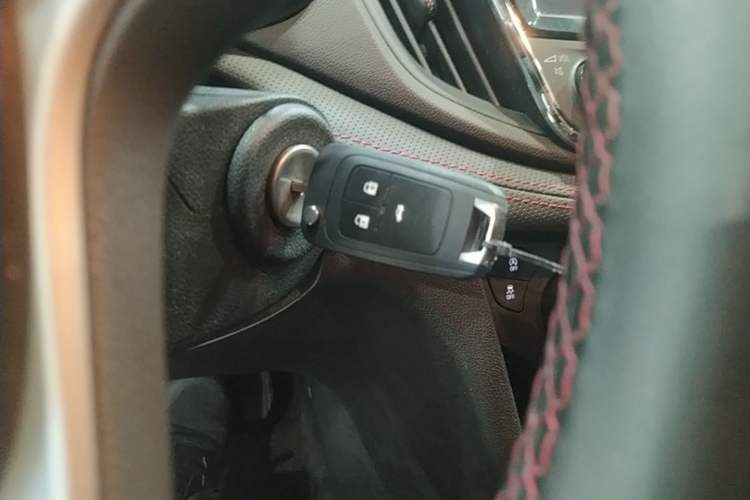 Used Chevrolet Monza 2019 RS 330T Automatic Comfort Edition China VI Standard
