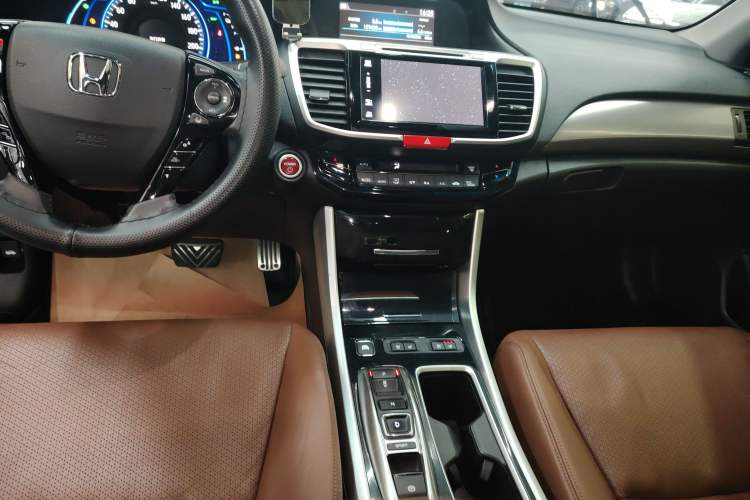 Used Honda Accord 2016 Hybrid 2.0L Prestige Edition
