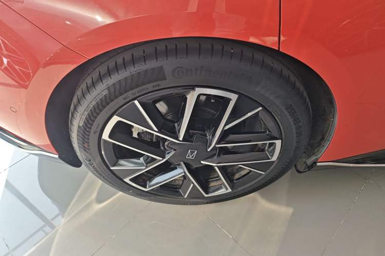 Used Avatr 06 2025 Pro Range-Extended Edition
