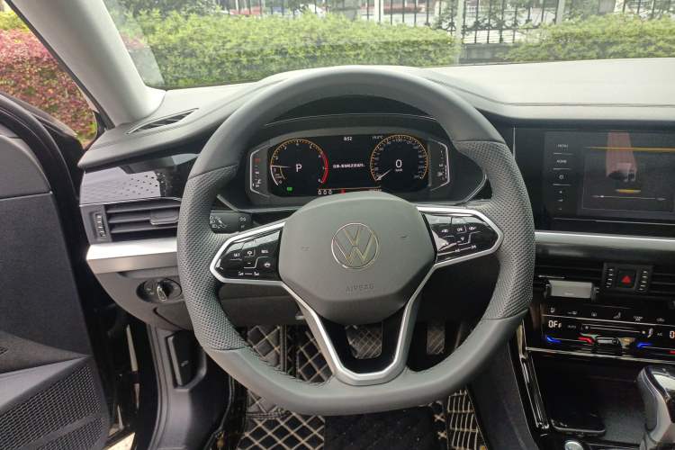 Used Volkswagen Passat 2024 380TSI Elite Edition
